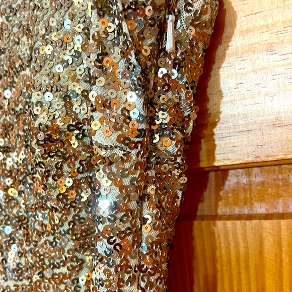 Badgley Mischka. Gold Sequin Cocktail Dress. Size 8. NWOT - Picture 4 of 10